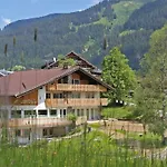 Berghaus Anna Lisa Апартаменты