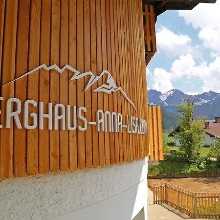 Berghaus Anna Lisa * Mittelberg